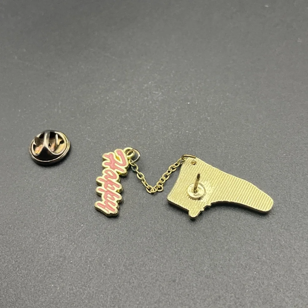 Converse Style Shoe Sneaker Chain W/ Happy Lapel‎ Hat Pin